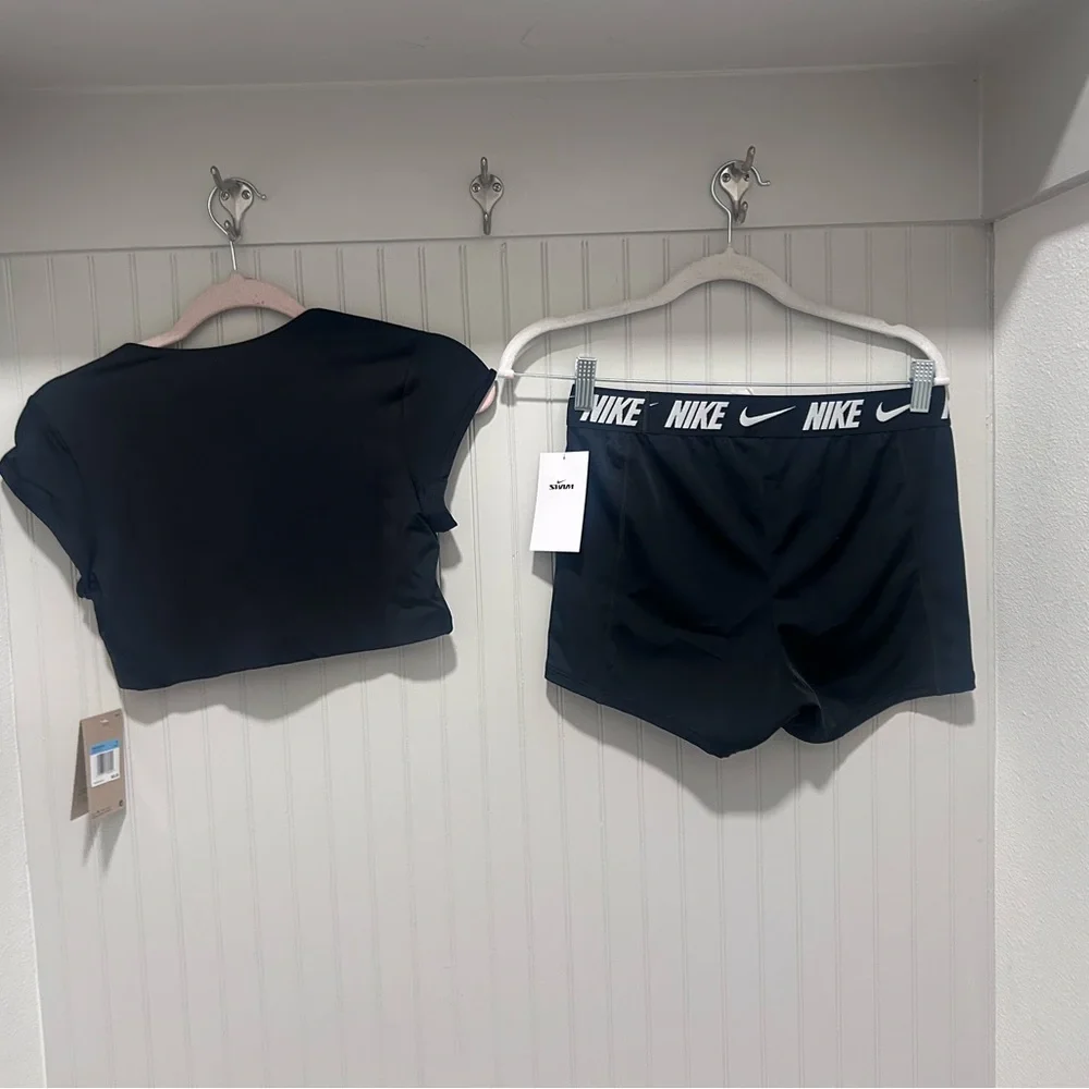 Nike Black Crop Tee and Logo Waistband Shorts Swim - Picture 3 of 5